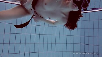 Preview 4 of So Huge Milf - Roxalana Chech in scuba diving in the pool