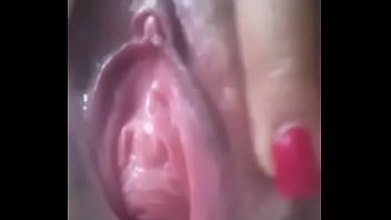 Preview 4 of Russian Panties Tube In Wet - Amadora do peito pequeno mostra o tabaco arrombado