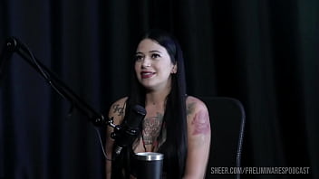 Preview 2 of Sarh Gay - COMPILADO DA LUUH BARBOSA NO PRELIMINARES PODCAST COM BIA HOT (WATCH ON: SHEER/RED)