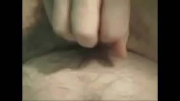 Preview 1 of Nigeria News - Handjob with massive cumshot GERMAN