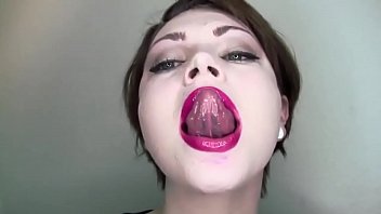 Preview 4 of Hidden Uskirt - Beauty Girls Tongue -1