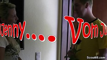 Preview 1 of Hindi Romatic Video - Jungschwanz 18yr darf geile MILF mit dicken Titten ficken