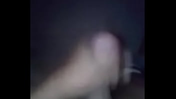 Preview 1 of Pussy Pinky - Amigo punheta pra mim no zap