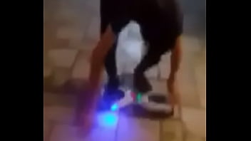 Preview 3 of Full Sex Videoss - Joven mexicano chupa hoverboard