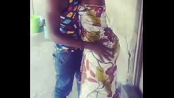 Preview 2 of Pakistan Sexy Xxxxx - Chura msambwanda nyonga raini jionee mwenyewe