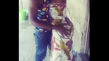 Preview 3 of Pakistan Sexy Xxxxx - Chura msambwanda nyonga raini jionee mwenyewe