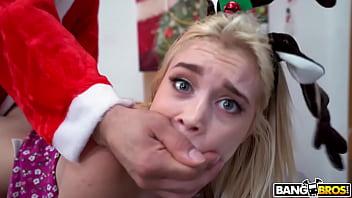 Preview 4 of Sex Man And Women In Bed - Blonde And The Naughty Santa Christmas Special