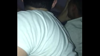 Preview 4 of Tramil - homens brancos acordam o amigo na porta do condominio no edson queiroz fortaleza