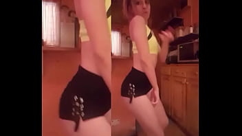 Preview 3 of Leech Dick - Lucila Lavallos Instagram