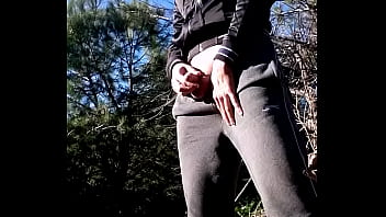 Preview 4 of Black Pregnant On Couch - A mijar no mato