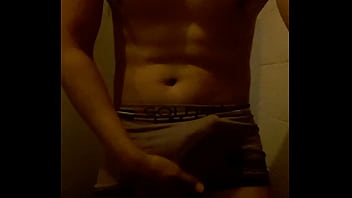 Preview 1 of Fat Aim Pron - Amaneci con la verga bien dura..