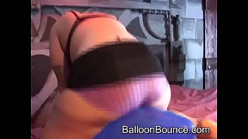 Preview 4 of Vuasex Wen - Scylla balloon bounce