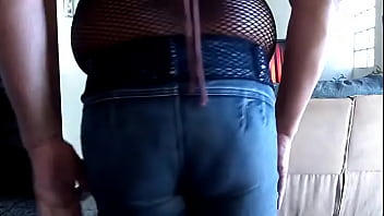 Preview 4 of Deep Throt Amyl - very tight jeans 2