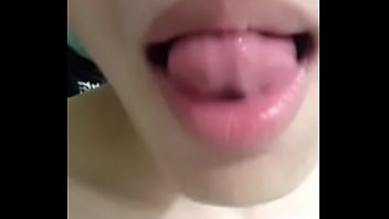 Preview 3 of Xnxx Co Phu De Loan Luan - 8BFEBD8C-D35A-42EC-8E35-D1C869B11A27.MOV
