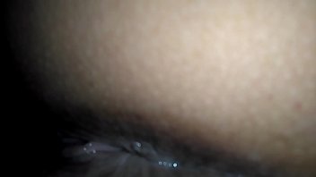 Preview 2 of Xnxx Com 3gp - Bien mojada bajo las sabanas,  preparando su ano para meterle mi verga