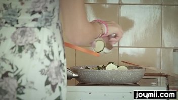 Preview 1 of Best Ngxn Hd Prons - Joymii fucking my stepdaughter Penelope Cum after school