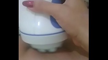 Preview 2 of Streap Tease Femminile - VID-20171215-WA0010
