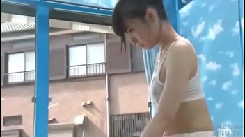 Preview 2 of Big Panish With Smoll Gril - 896605976038