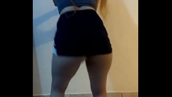 Preview 4 of Dog Sex Girl Animal Porn - sophi sem calcinha de sainha