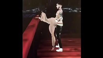 Preview 3 of Baba 120 - Mzbebees getting fucked in the park