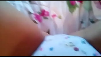 Preview 1 of Hotmoza Bbw - novinha tocando uma siririca na buceta gostosa