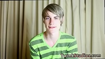 Preview 4 of Fat Mom Insane Son - Cute gay twinks emo movies Preston Andrews is back for another