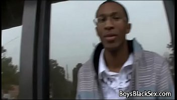 Preview 1 of Russling Ass - Black Muscular Gay Dude Fuck White Skinny Sexy Boy 15