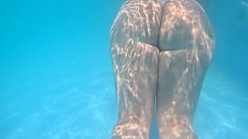 Preview 3 of Sonya Strong - Underwater Pawg 4K
