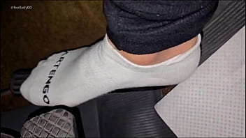 Preview 1 of Dr Xxxxxwwww - Crushing hand on pedal