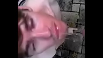 Preview 1 of Ghana Girl Sucking My Dick Good - Novinho boquinha de veludo tomando mijo (piss)