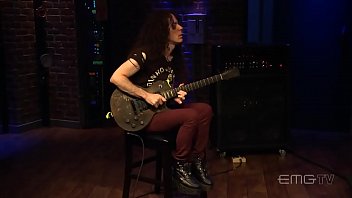 Preview 3 of Natasha Melony - Novinho a guitarra com jeitinho