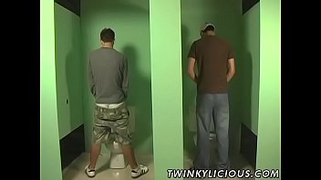 Preview 1 of Mtjozbrtz - Gloryhole sexy newbies banging through that special hole