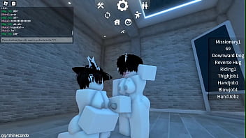 Preview 1 of Video Bokep Bima - Chicas traviesas se divierten en roblox jeje~~