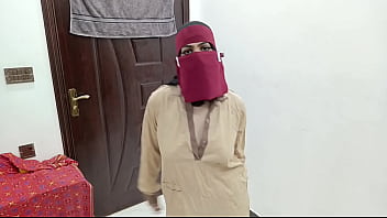 Preview 1 of Creampie Many Girls - Desi Pakistani Beautiful College Girl Striptease Dance