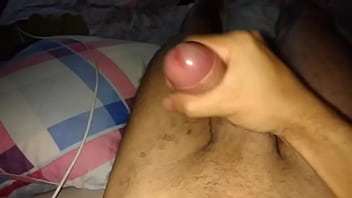 Preview 2 of Gem Xxnx - VID-20171208-WA0009