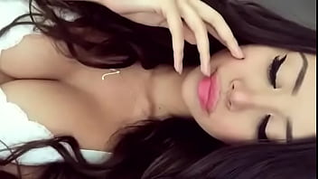 Preview 2 of All Girl Gym Fuck Kiss - Hola bebes