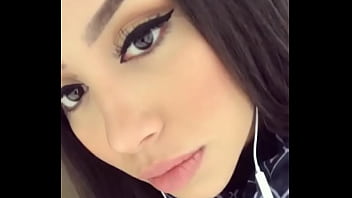 Preview 3 of Alexis Fauk Hd - &iquest_Crees que soy linda?