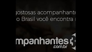 Preview 1 of Porn Nude Cheenxxx - Gostosa brincando com o consolo no quarto