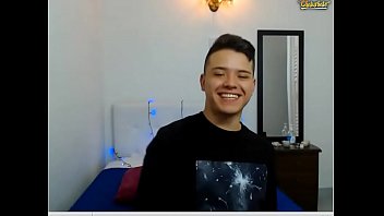 Preview 2 of Kompaz Eu - pies latino