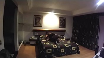 Preview 1 of Hard Hd Sex Vid - Isabel Travesti Closet Cogida 1