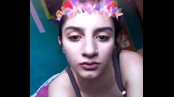 Preview 4 of Viendo Porbo - 18 yo Latina showing sexy feet unknowingly