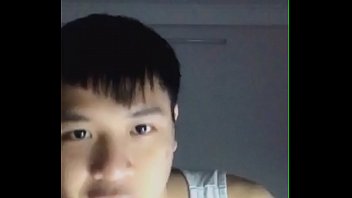 Preview 2 of Ava Tailoy - Hotboy Blued khoe h&agrave_ng Live ri&ecirc_ng tư