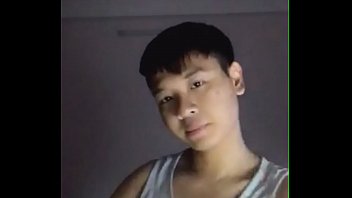 Preview 3 of Ava Tailoy - Hotboy Blued khoe h&agrave_ng Live ri&ecirc_ng tư