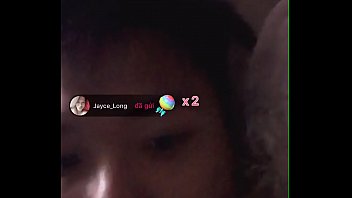 Preview 4 of Ava Tailoy - Hotboy Blued khoe h&agrave_ng Live ri&ecirc_ng tư