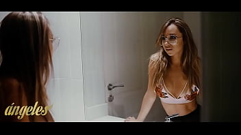 Preview 2 of Cordona - Pierina Parodi - Revista Angeles Peru