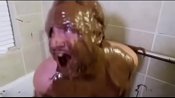 Preview 4 of Bikini Sex Brunette Tits - Eu sou uma foca  olha aqui &ocirc_