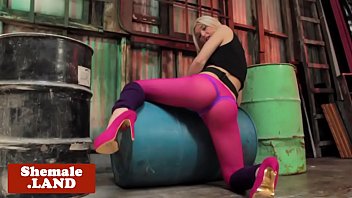 Preview 2 of Hp Coway - Hung tattooed trans beauty wanks hard cock