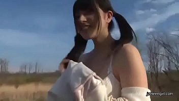 Preview 4 of Sexo En Puente Quetame - Japanese cute teen girl blowjob black man