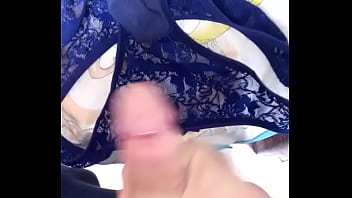 Preview 1 of Porno Gp - Gozei na calcinha da vizinha