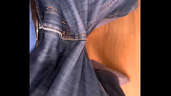Preview 2 of Kalkata Hotl Xxx - Peeing in my Jeans